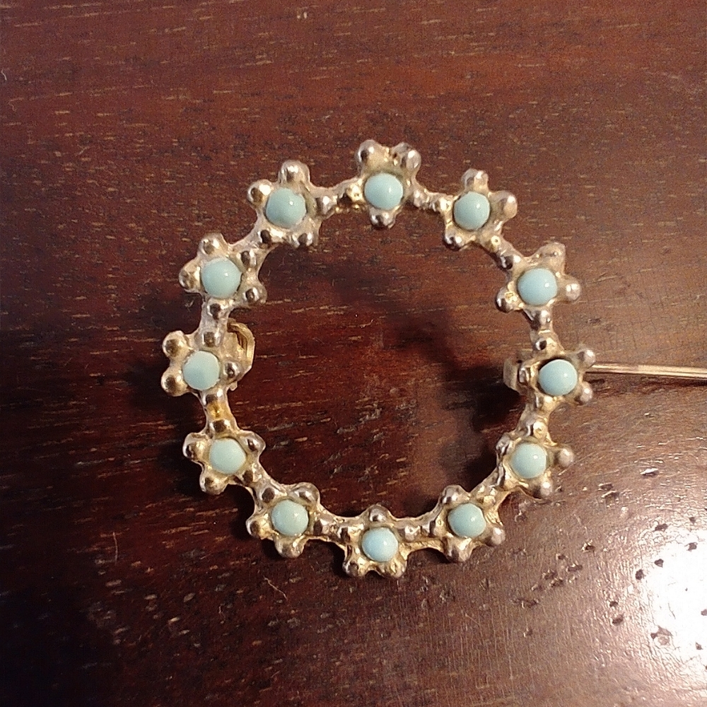 Vintage pin